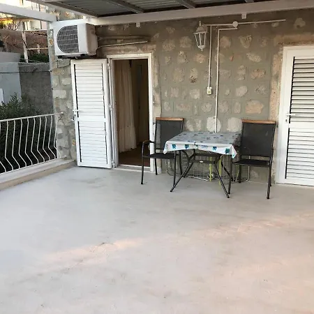 Casa de hóspedes Katic 3*